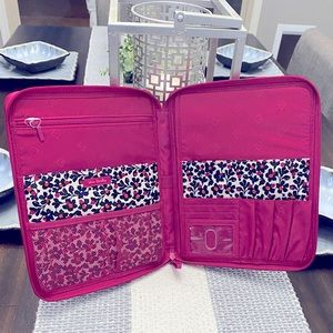 Vera Bradley IPad Organizer/Case
